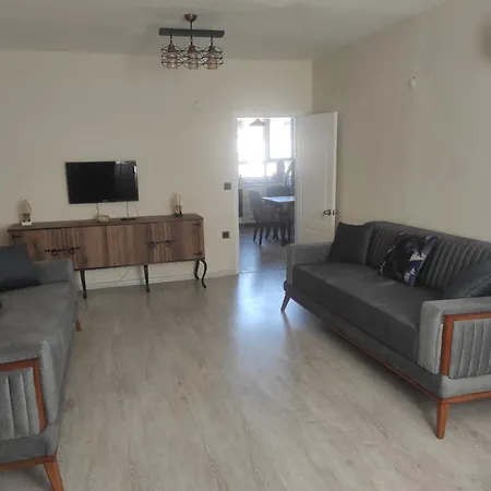 Apartamento Sehir Merkezinde Erasta Avm Karsisinda Manzarali Muhtesem Luks Dort Odali Ayri Mutfakli Genis Terasli Ve Balkonlu Ev *